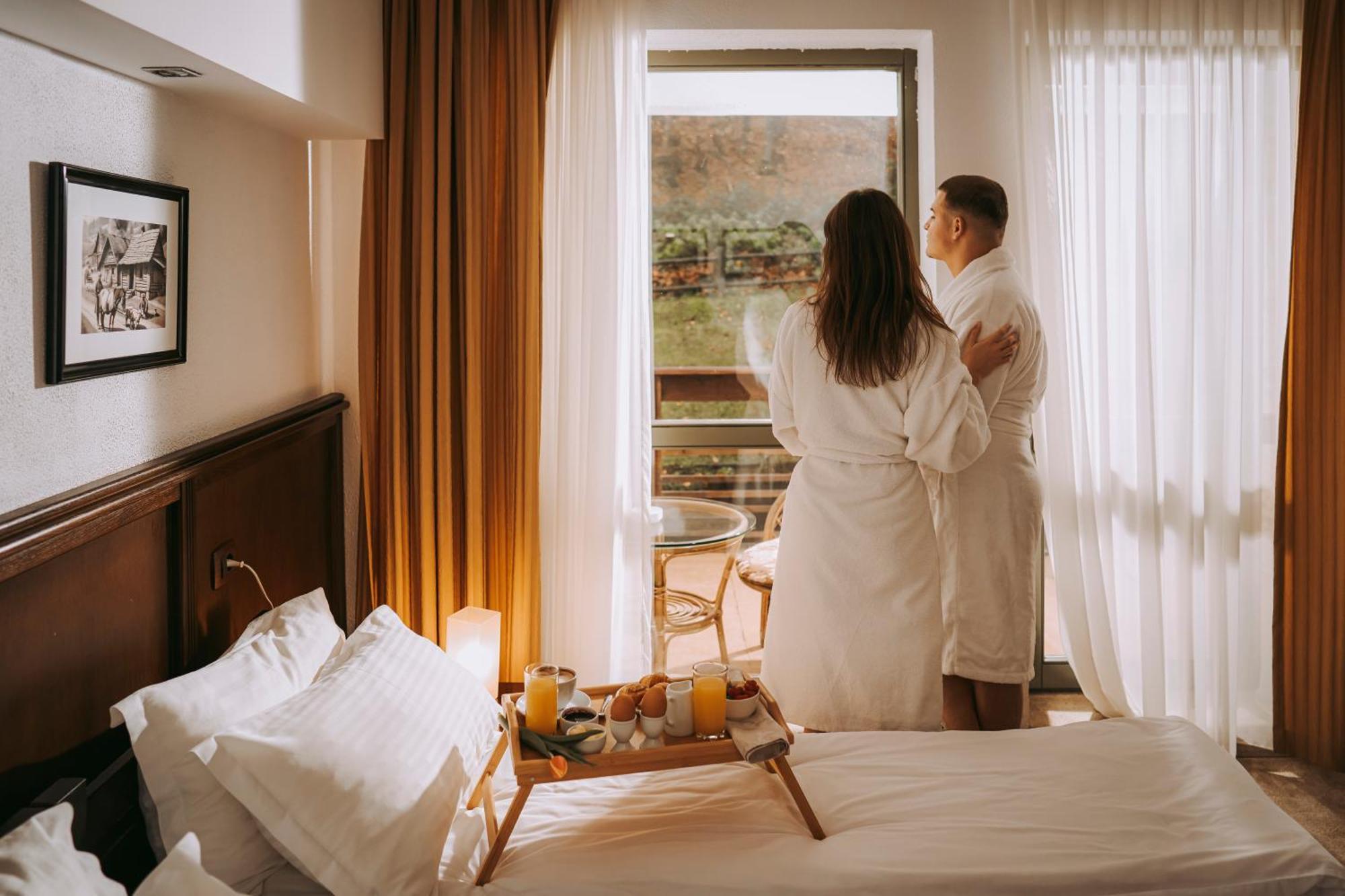 Hotel & Restaurant Sofia Sucevita Eksteriør billede